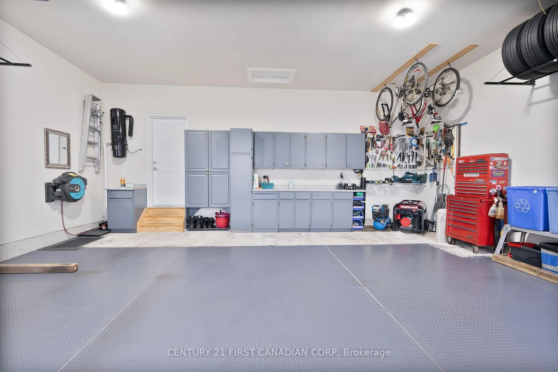 Photo 36 of 16 Foxborough Place, Thames Centre, Thorndale — HOMEH