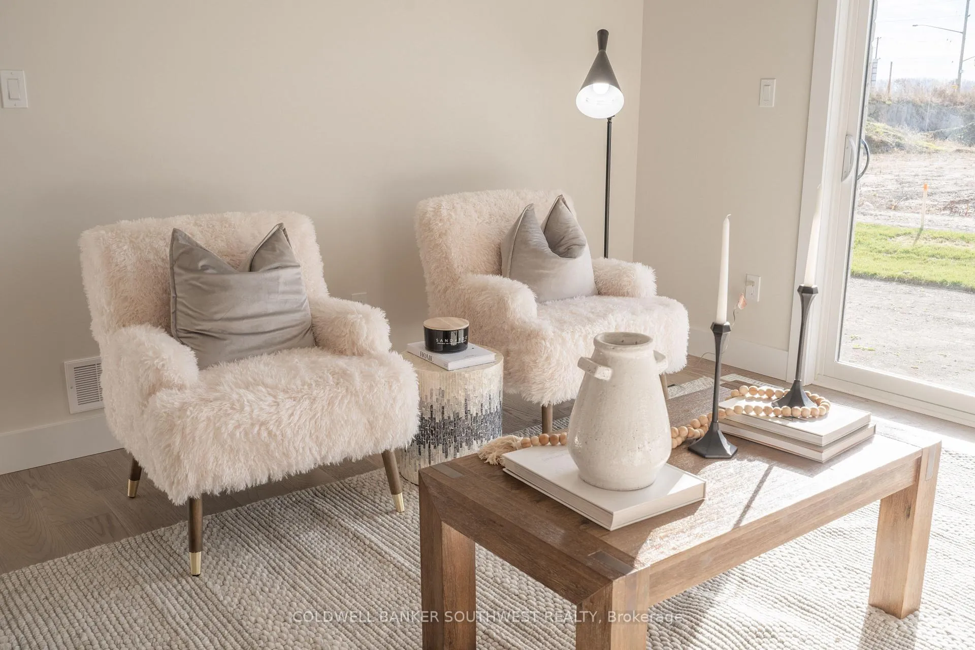 Photo 6 of 522 Anise Lane, Sarnia — HOMEH