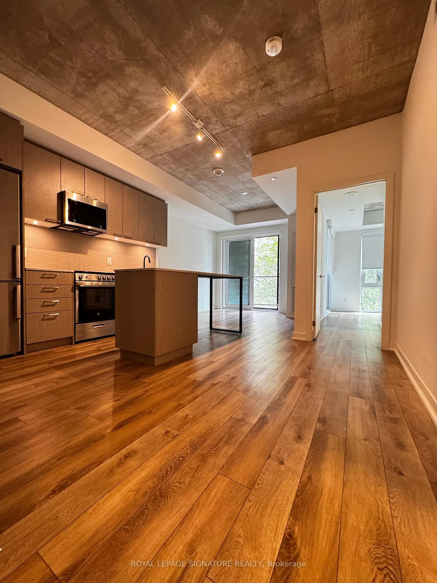 Photo 4 of Unit 307, 1808 St. Clair Avenue W, Toronto, Weston-Pellam Park — HOMEH