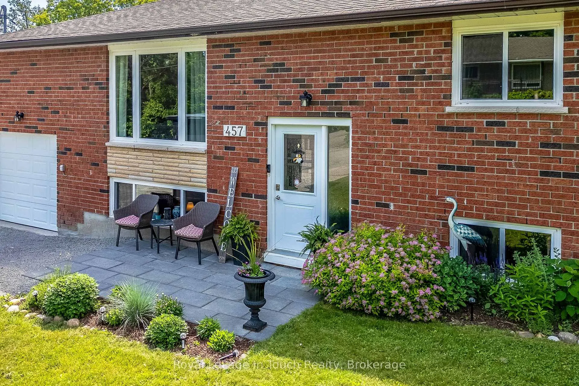 Photo 2 of 457 Hayes Street, Tay, Port McNicoll — HOMEH