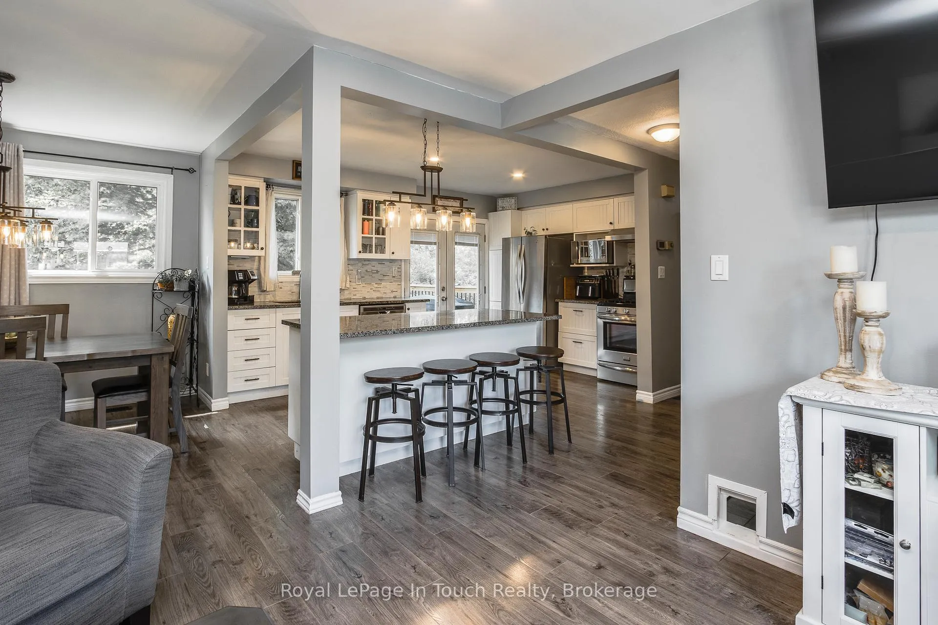 Photo 9 of 457 Hayes Street, Tay, Port McNicoll — HOMEH