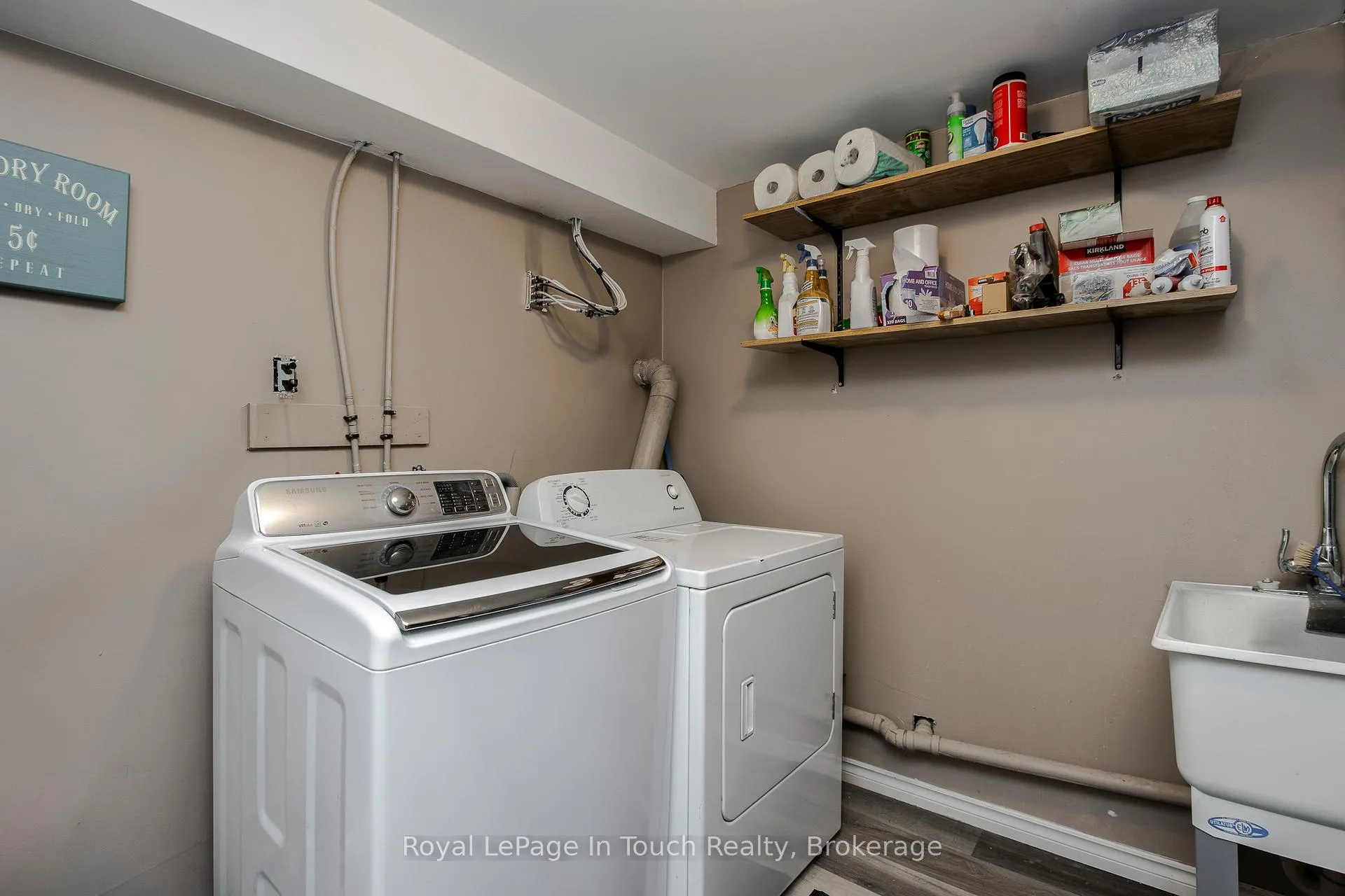 Photo 25 of 457 Hayes Street, Tay, Port McNicoll — HOMEH