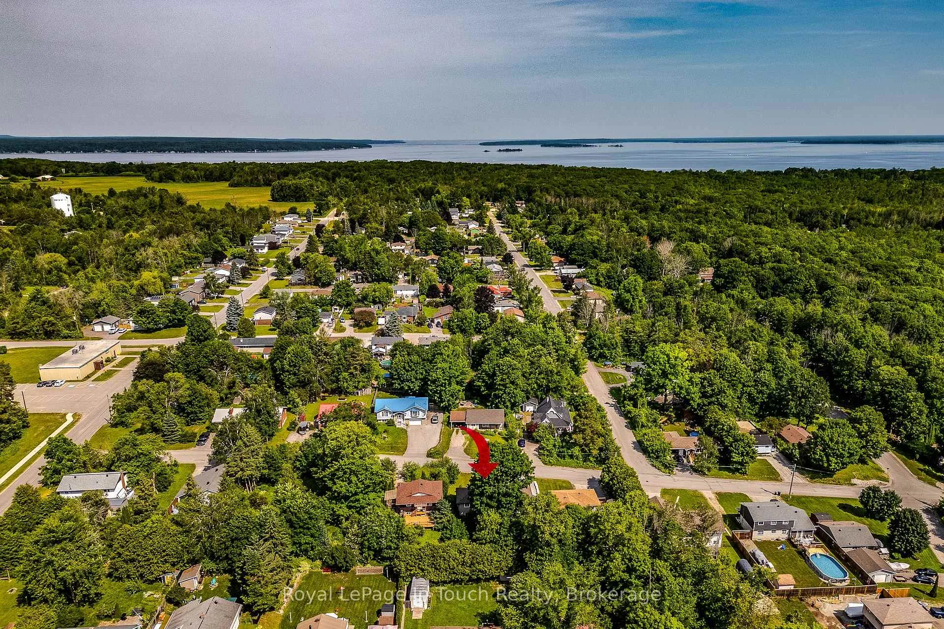 Photo 34 of 457 Hayes Street, Tay, Port McNicoll — HOMEH
