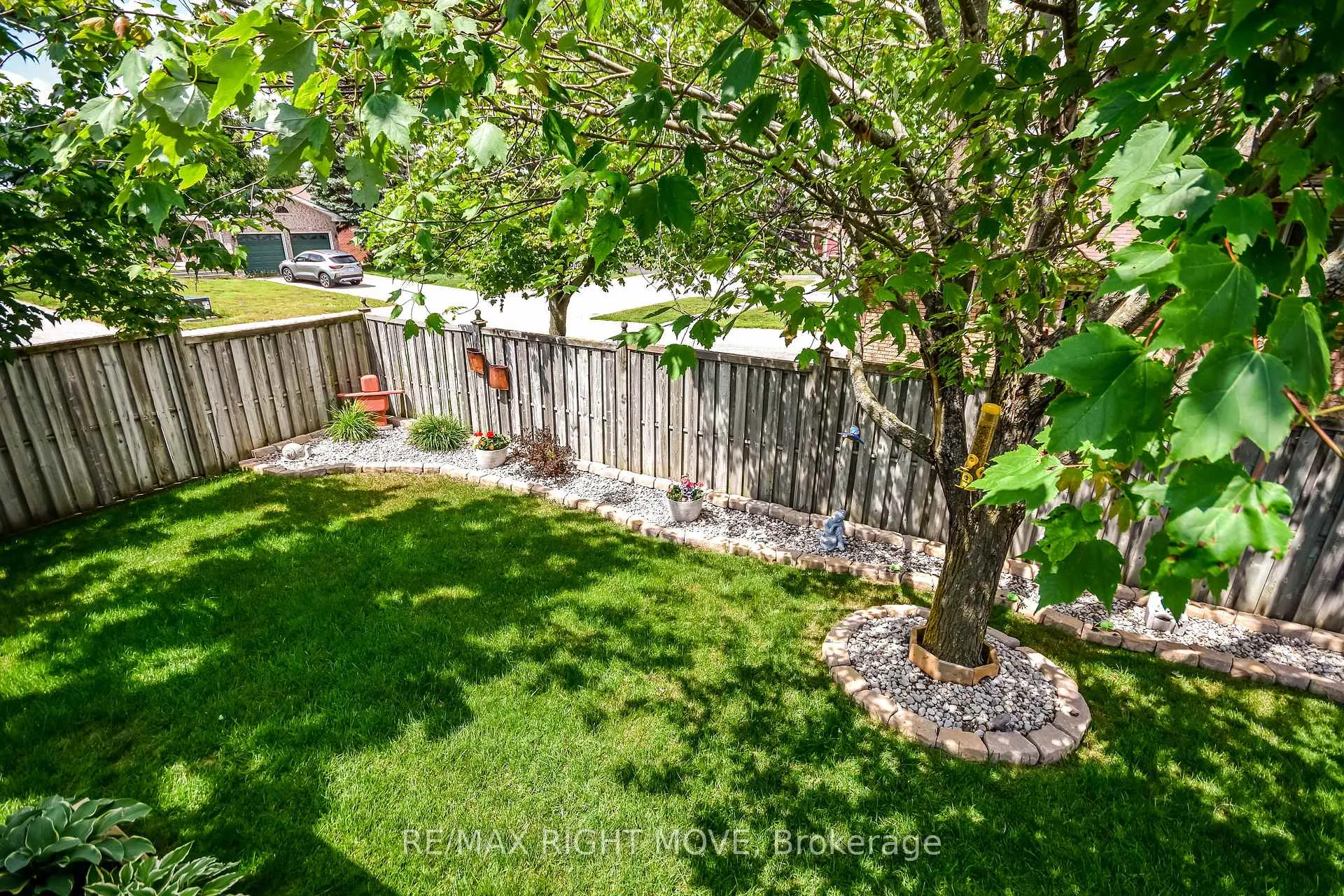 Photo 31 of 89 Carter Crescent, Orillia — HOMEH