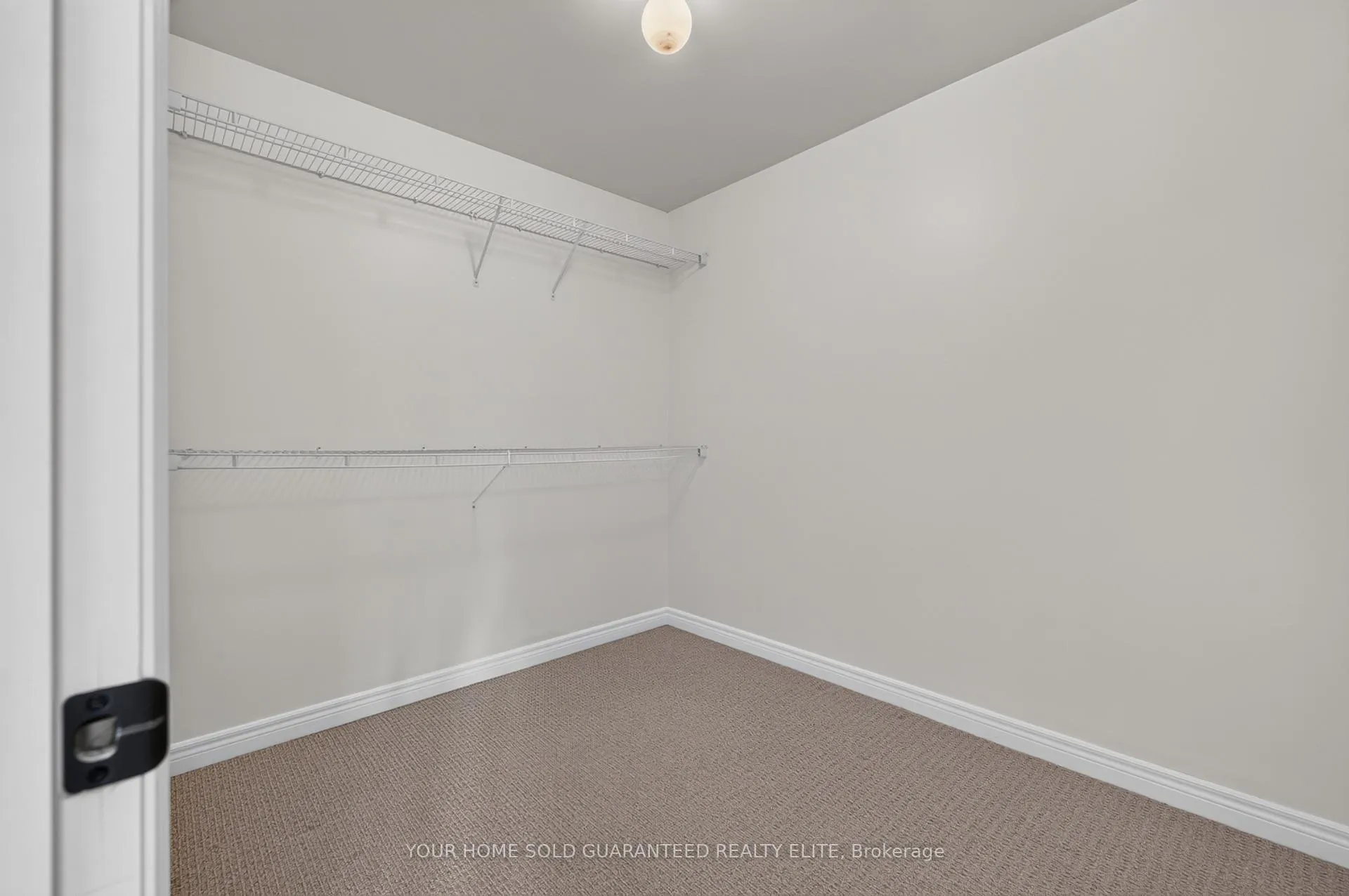 Photo 18 of 114 Dunrobin Lane, Grimsby, Grimsby Beach — HOMEH