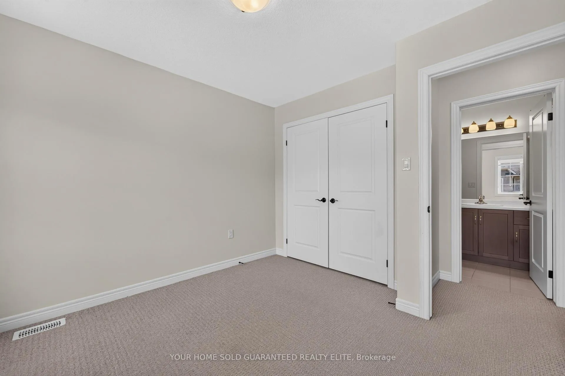 Photo 20 of 114 Dunrobin Lane, Grimsby, Grimsby Beach — HOMEH