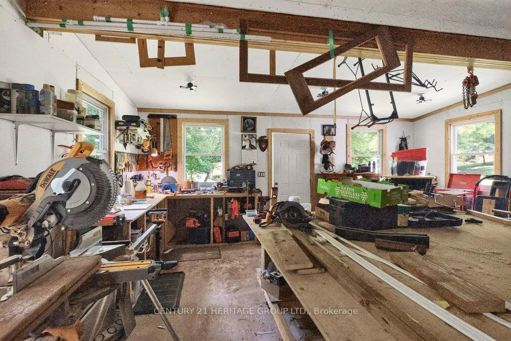 Photo 33 of 2147 Governors Road, Hamilton, Rural Flamborough — HOMEH