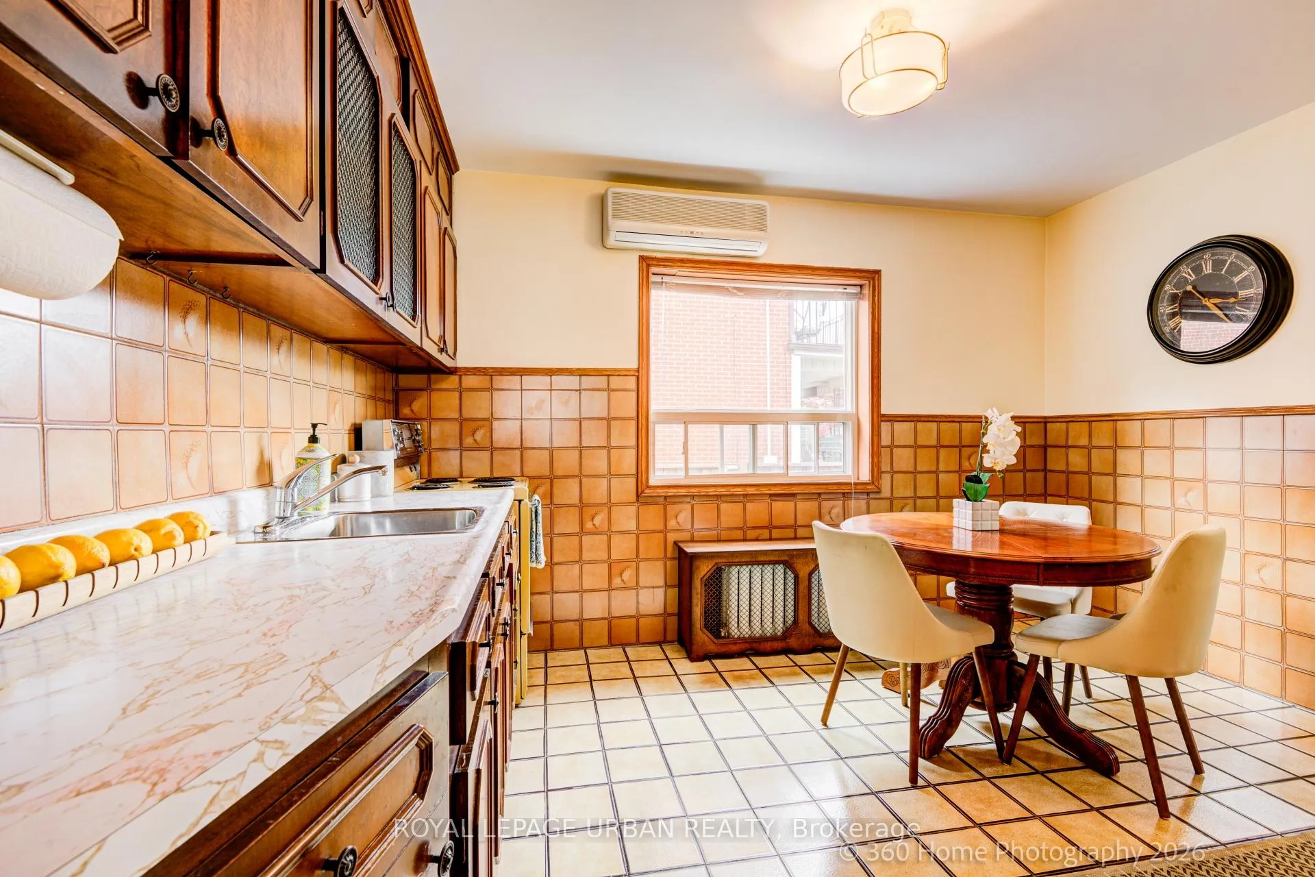 Photo 9 of 40 Dunkirk Road, Toronto, Danforth Village-East York — HOMEH