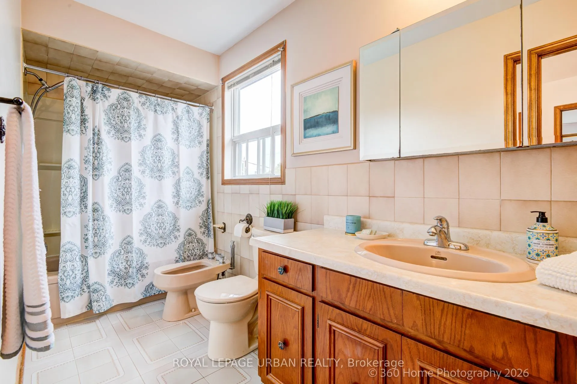 Photo 21 of 40 Dunkirk Road, Toronto, Danforth Village-East York — HOMEH