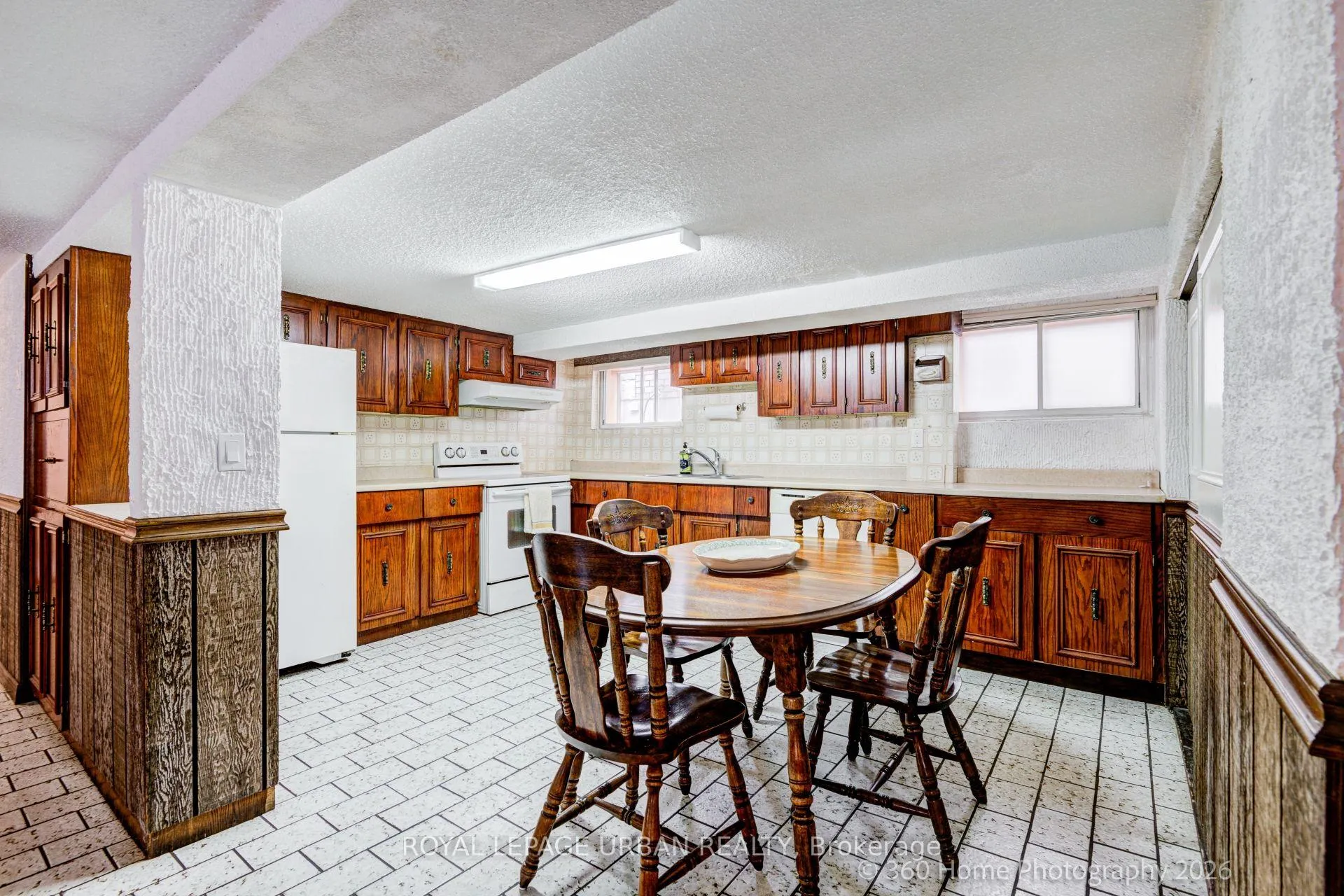 Photo 25 of 40 Dunkirk Road, Toronto, Danforth Village-East York — HOMEH