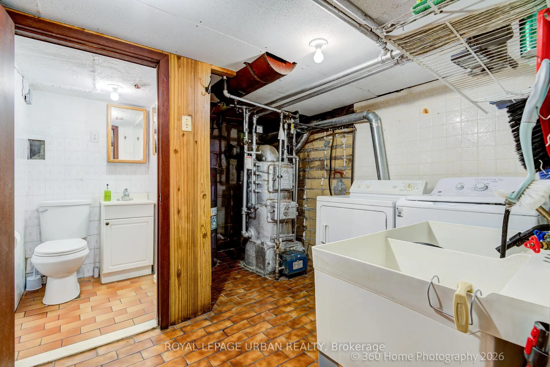 Photo 29 of 40 Dunkirk Road, Toronto, Danforth Village-East York — HOMEH