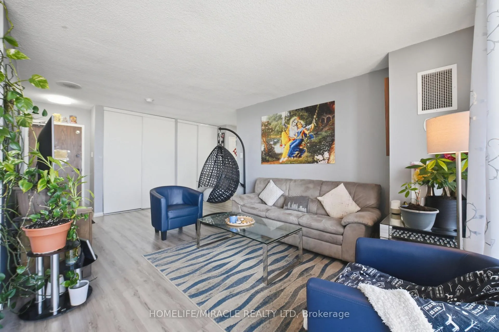 Photo 5 of Unit 701, 301 Prudential Drive, Scarborough, Dorset Park — HOMEH