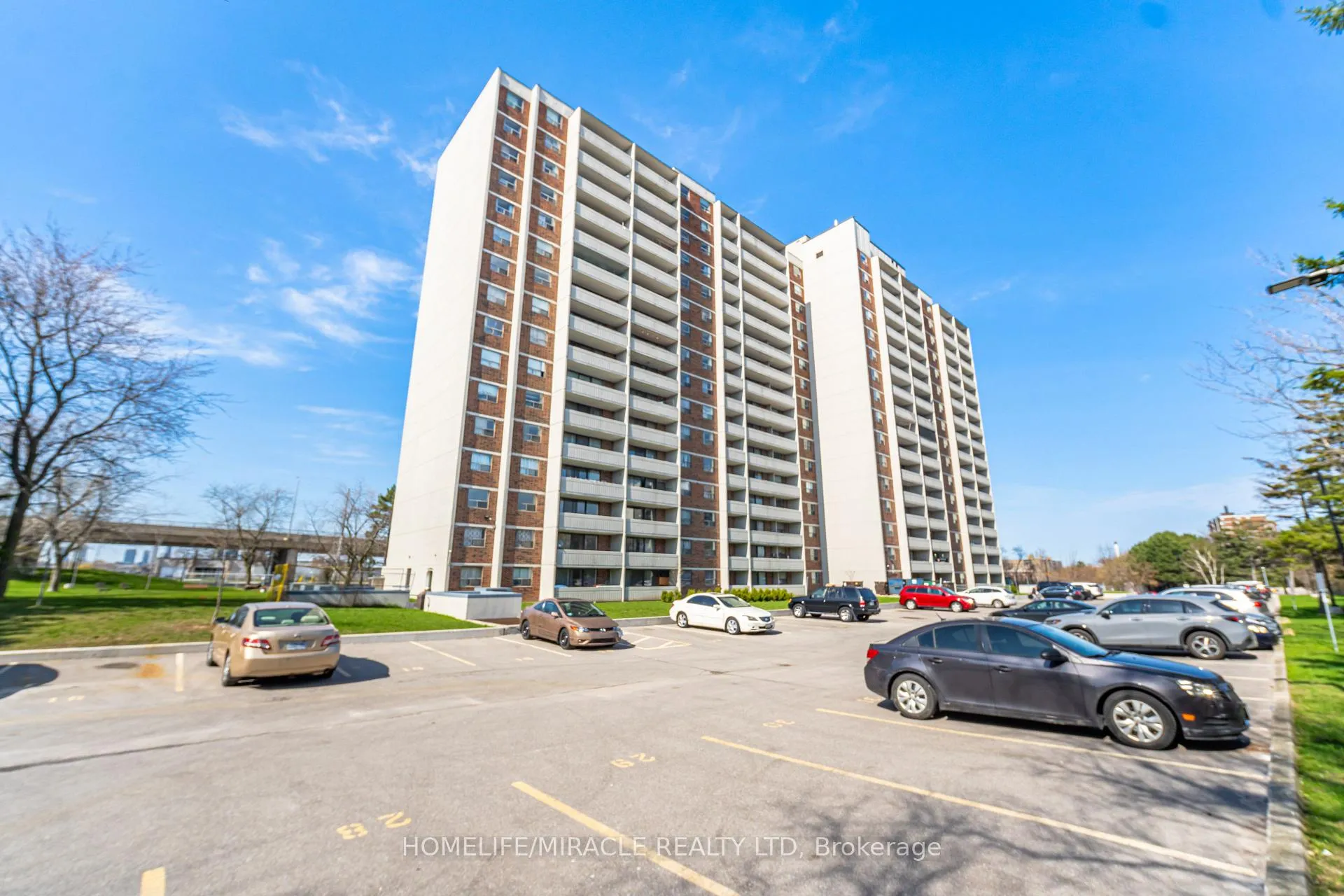 Photo 32 of Unit 701, 301 Prudential Drive, Scarborough, Dorset Park — HOMEH