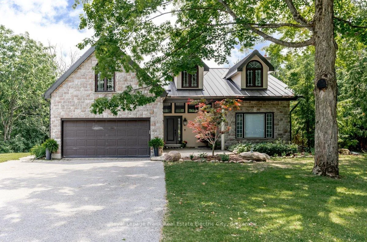 Photo 1 of 489 Franklin Drive, Selwyn — HOMEH