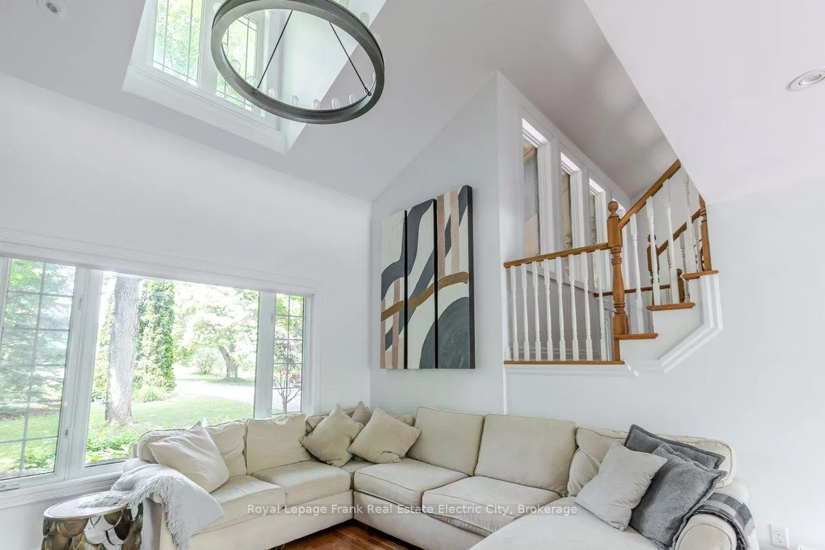 Photo 21 of 489 Franklin Drive, Selwyn — HOMEH