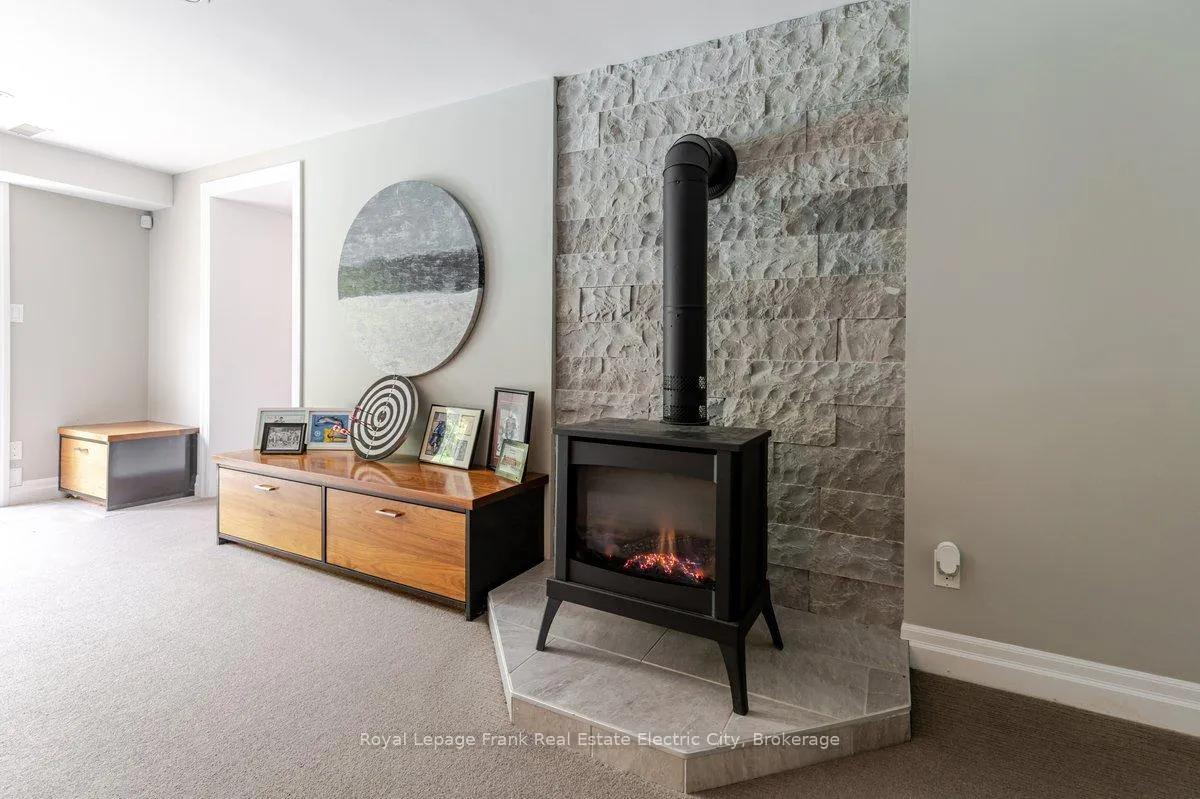 Photo 38 of 489 Franklin Drive, Selwyn — HOMEH