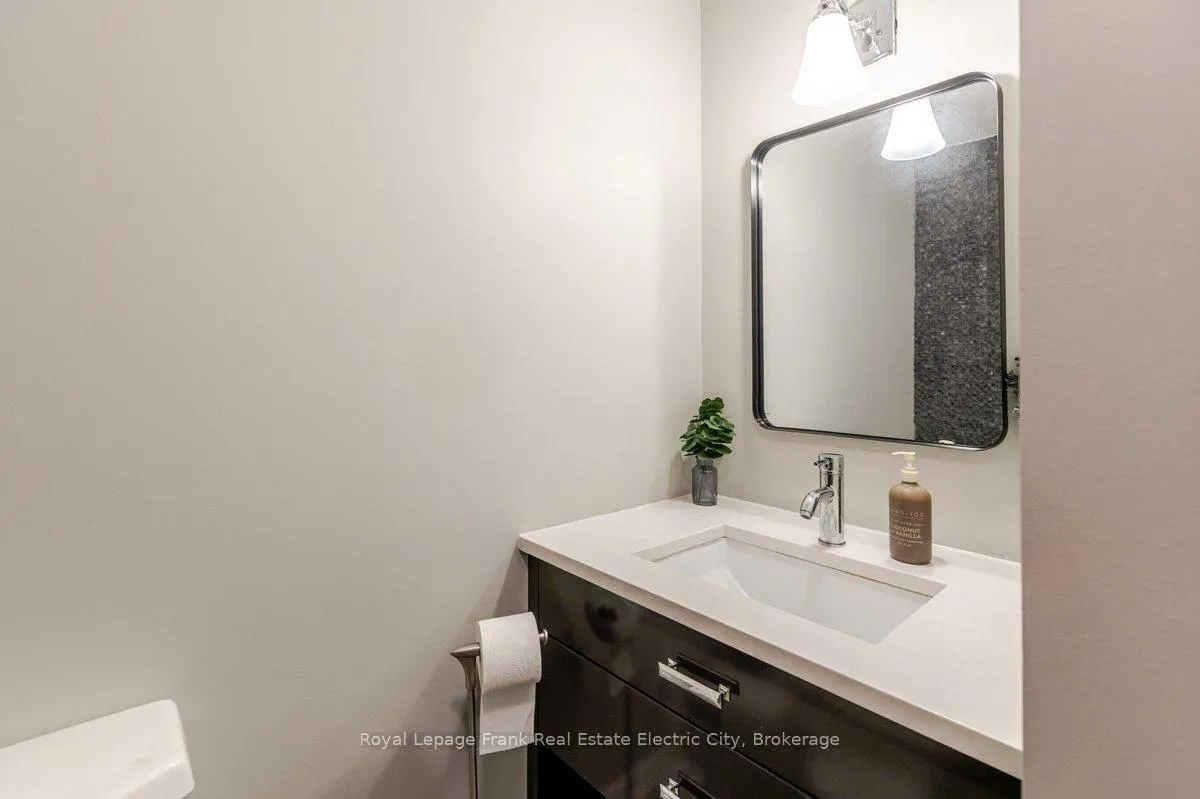 Photo 40 of 489 Franklin Drive, Selwyn — HOMEH