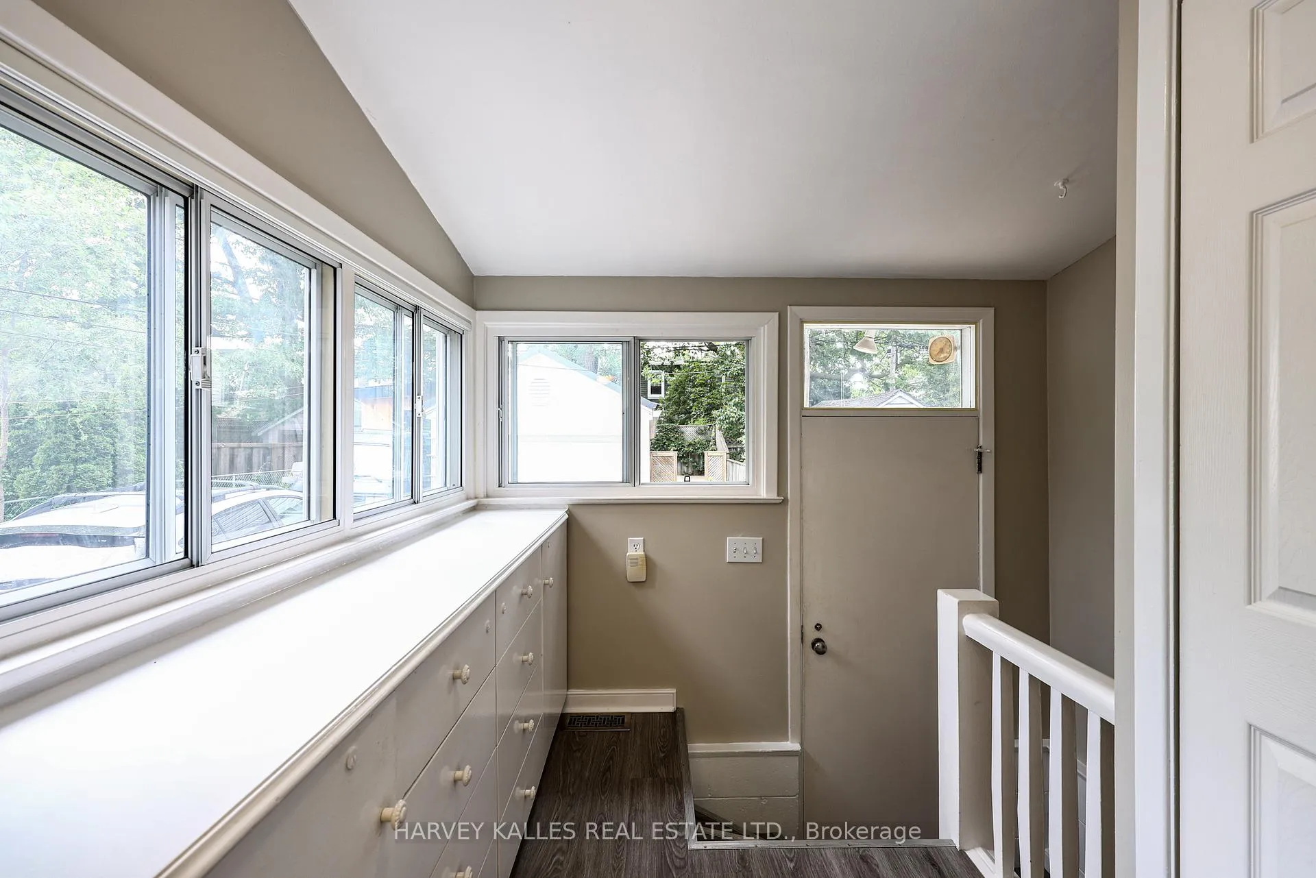 Photo 7 of 638 Milverton Boulevard, Toronto, Danforth — HOMEH