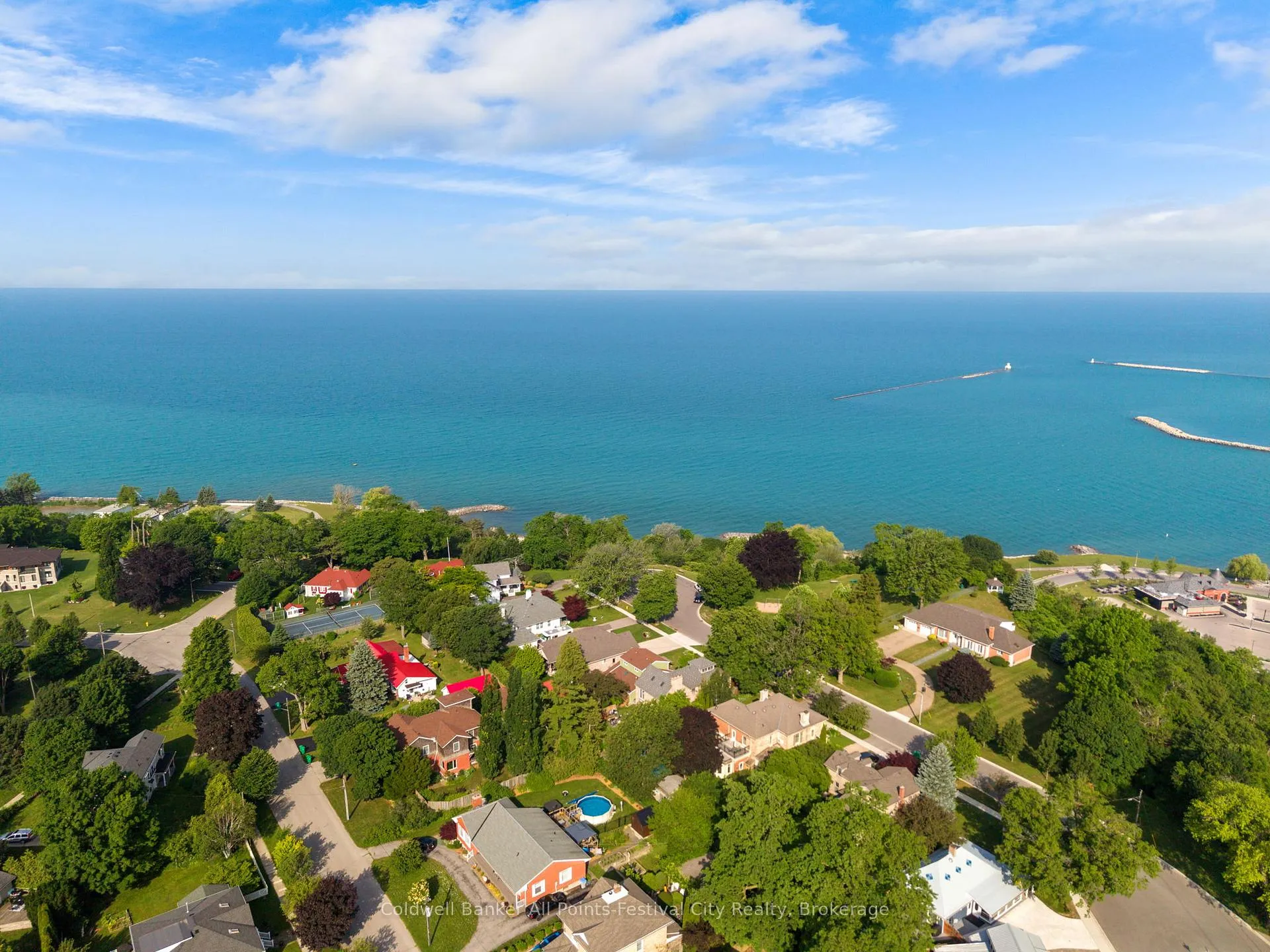 Photo 48 of 285 Cobourg Street, Goderich, Goderich (Town) — HOMEH