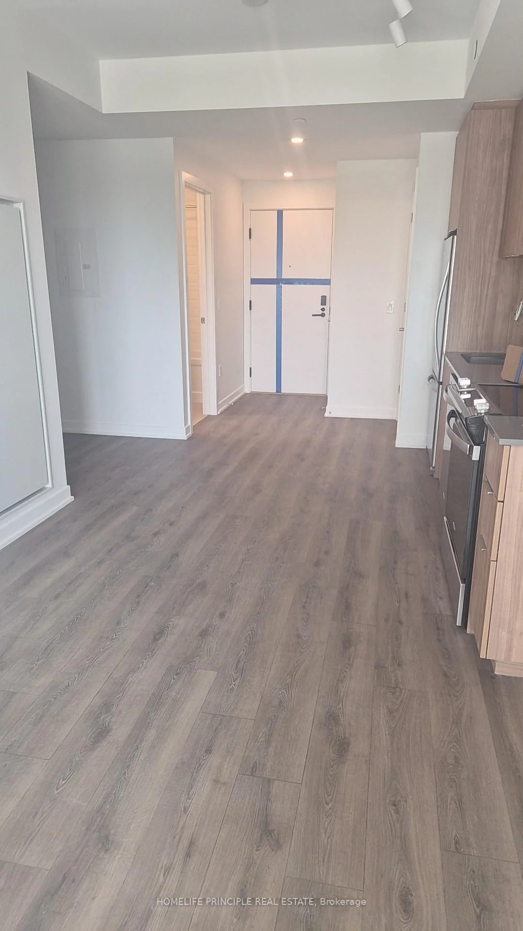 Photo 7 of Unit E211, 740 Whitlock Avenue, Milton, Cobban — HOMEH