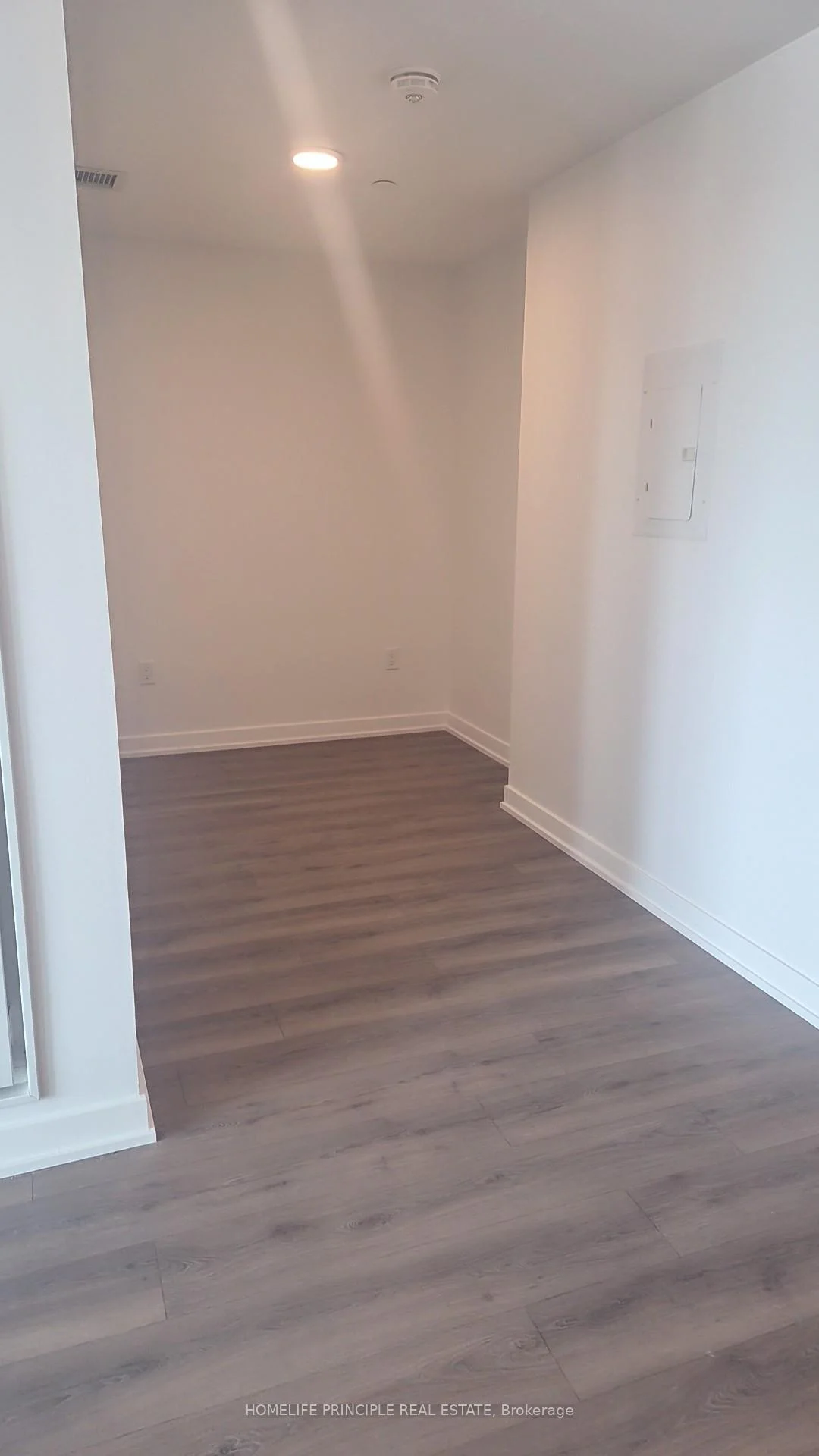 Photo 12 of Unit E211, 740 Whitlock Avenue, Milton, Cobban — HOMEH
