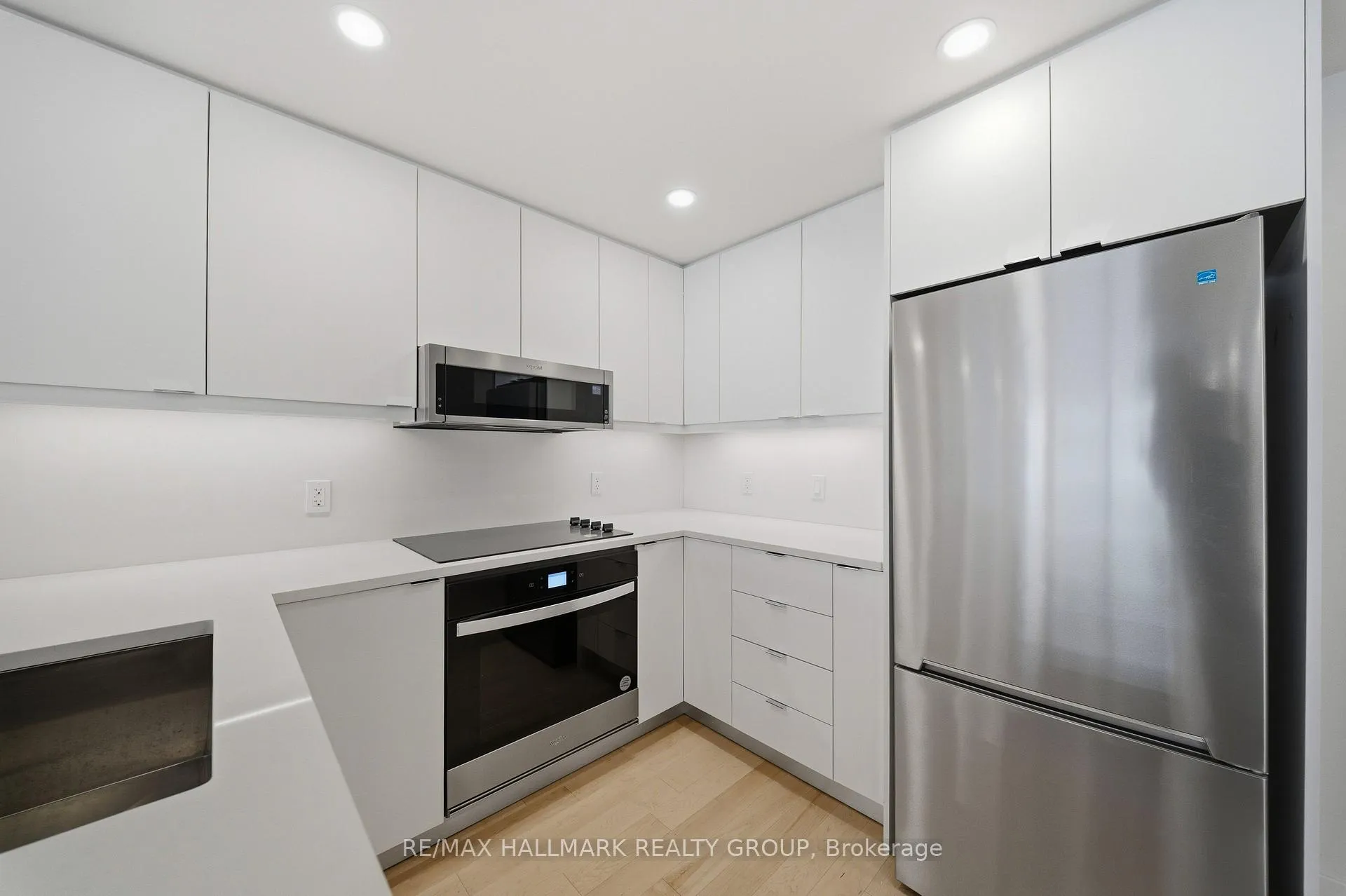 Photo 6 of Unit 1703, 180 George Street, Ottawa, Lower Town/Byward Market — HOMEH