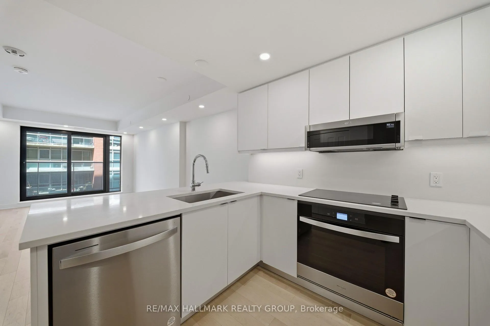 Photo 7 of Unit 1703, 180 George Street, Ottawa, Lower Town/Byward Market — HOMEH