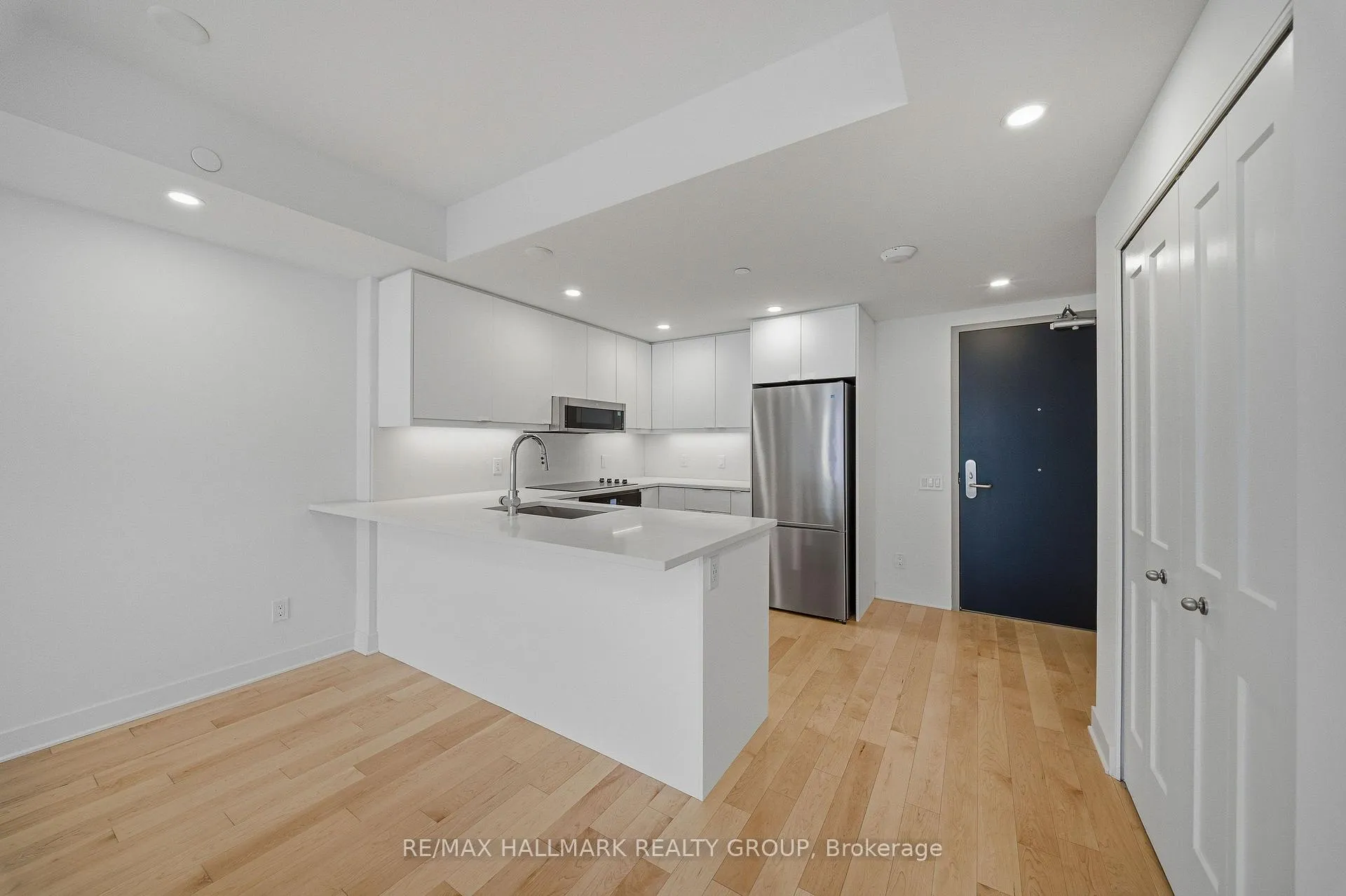 Photo 13 of Unit 1703, 180 George Street, Ottawa, Lower Town/Byward Market — HOMEH