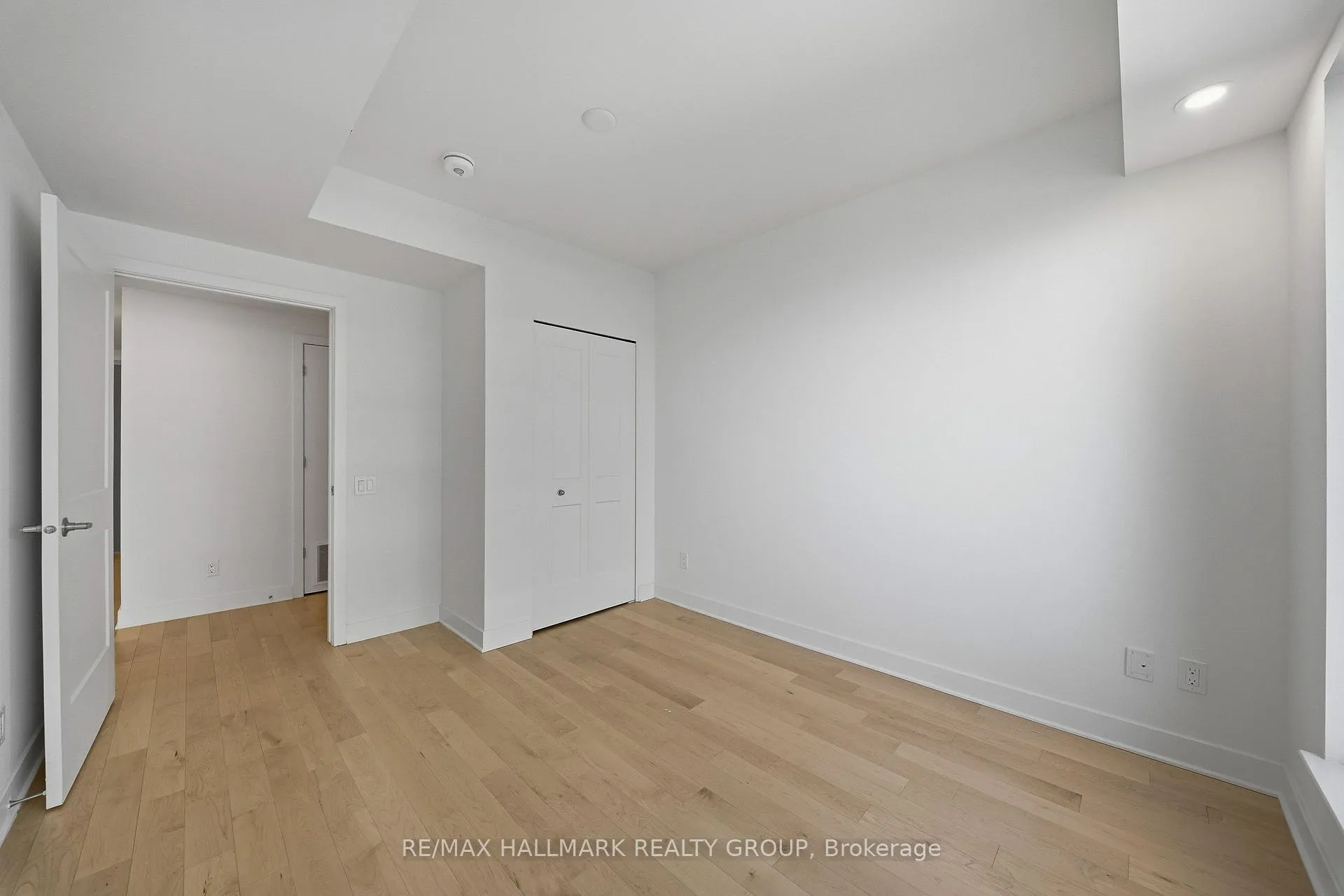 Photo 15 of Unit 1703, 180 George Street, Ottawa, Lower Town/Byward Market — HOMEH