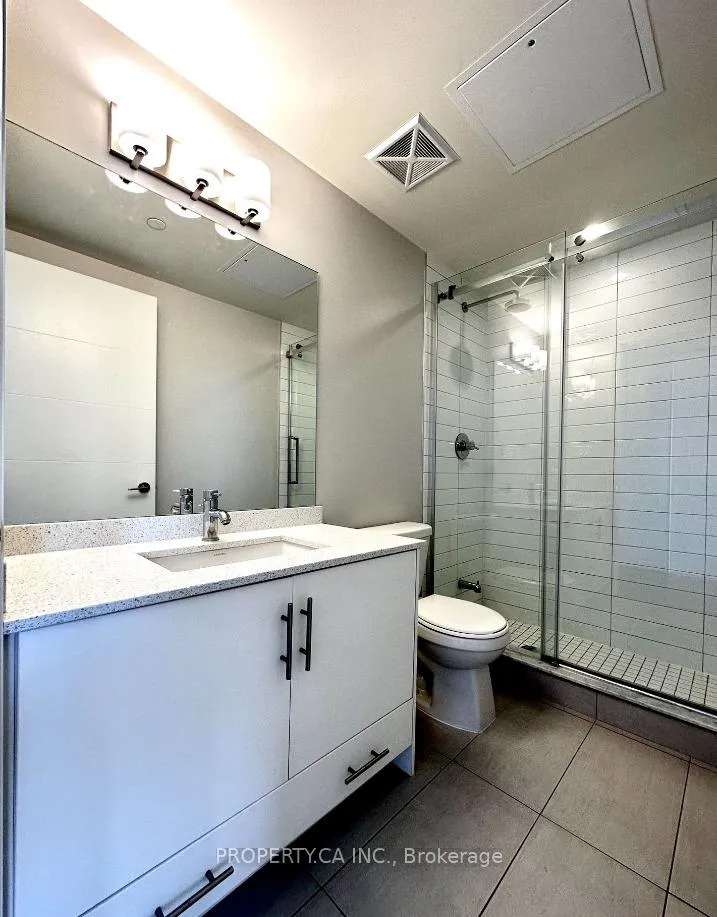 Photo 8 of Unit 1821, 460 Adelaide Street, Toronto, Moss Park — HOMEH