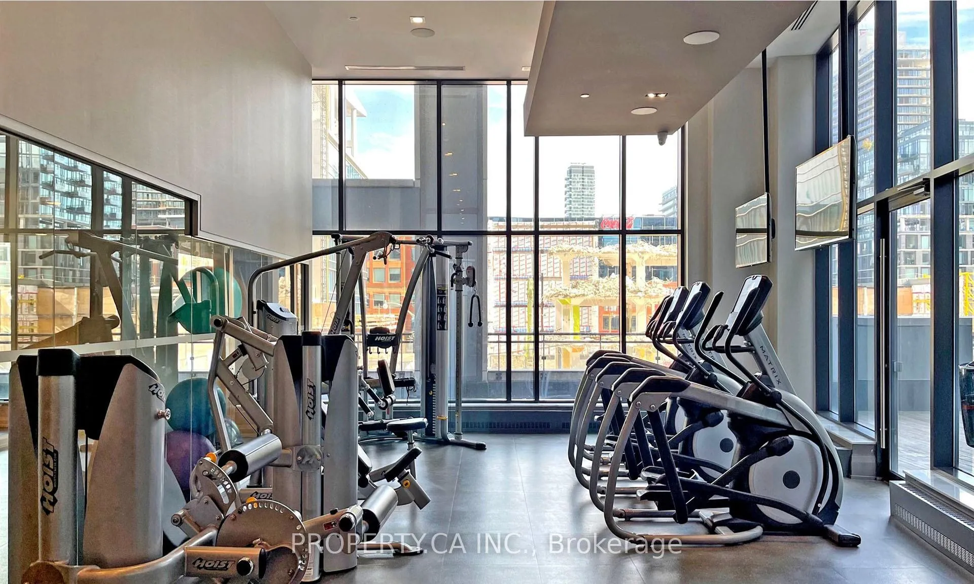 Photo 13 of Unit 1821, 460 Adelaide Street, Toronto, Moss Park — HOMEH