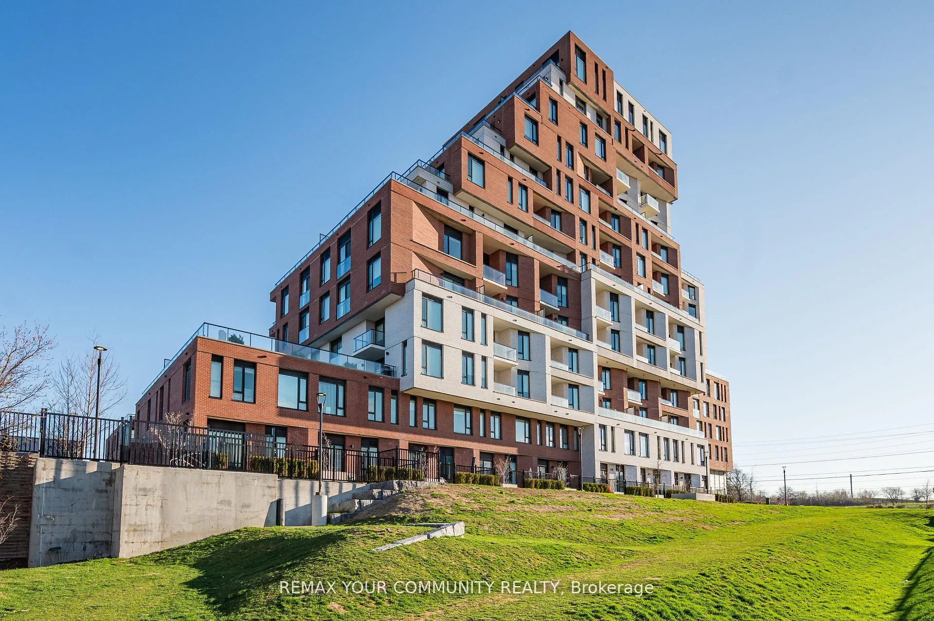 Front of Unit 614, 3100 Keele Street