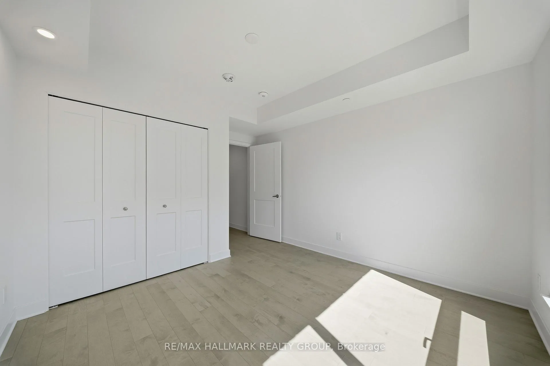 Photo 15 of Unit 2008, 180 George Street, Ottawa, Lower Town/Byward Market — HOMEH