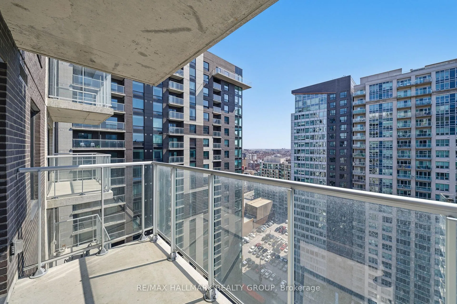 Photo 16 of Unit 2008, 180 George Street, Ottawa, Lower Town/Byward Market — HOMEH
