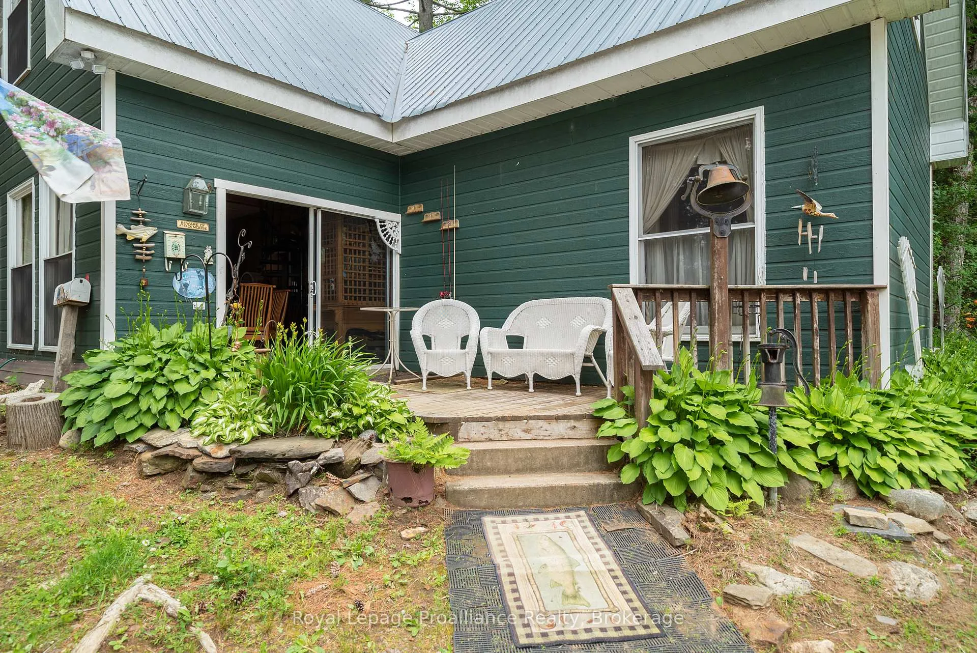 Photo 2 of 1117A Twin Pine Lane, Frontenac, Frontenac North — HOMEH