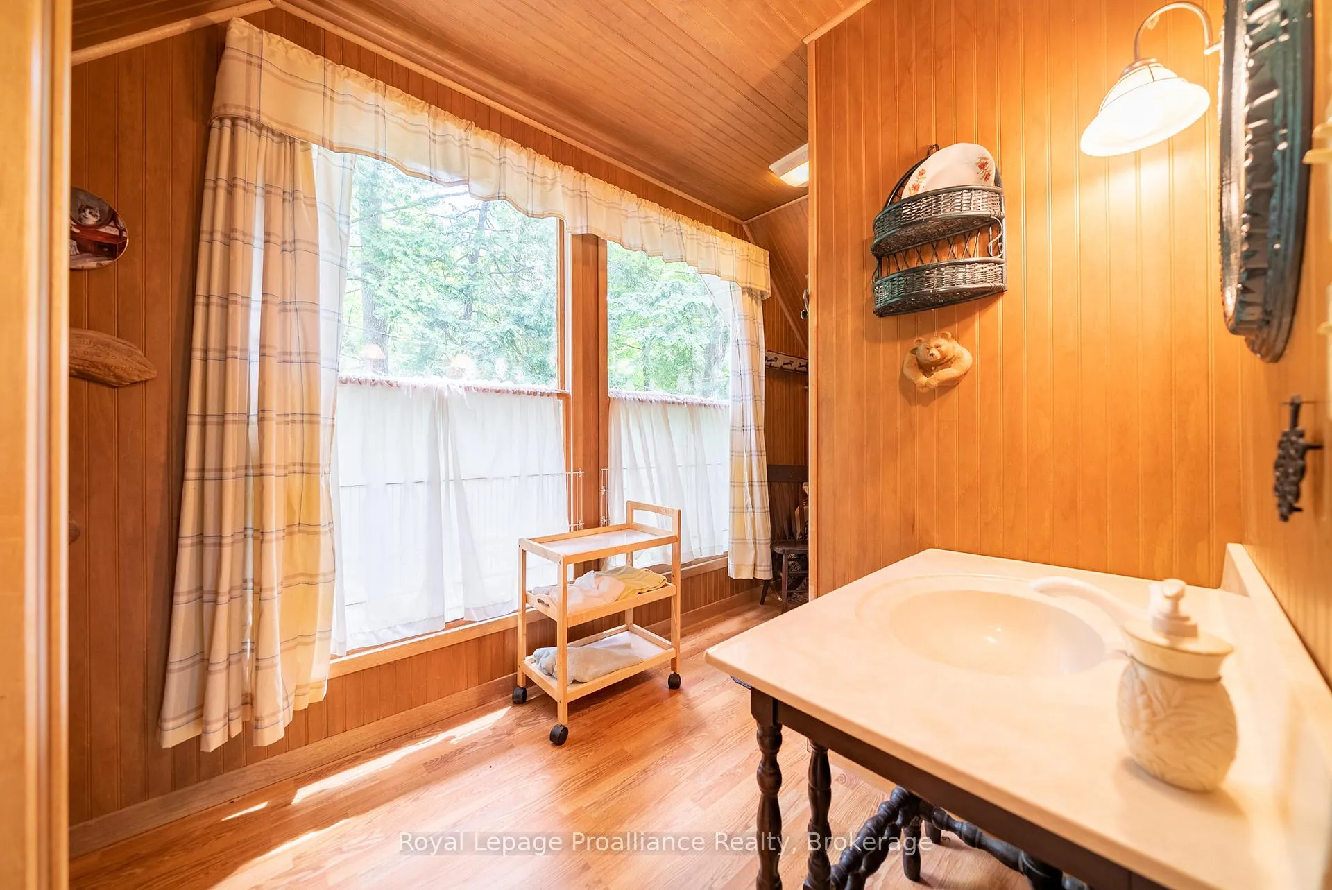 Photo 12 of 1117A Twin Pine Lane, Frontenac, Frontenac North — HOMEH