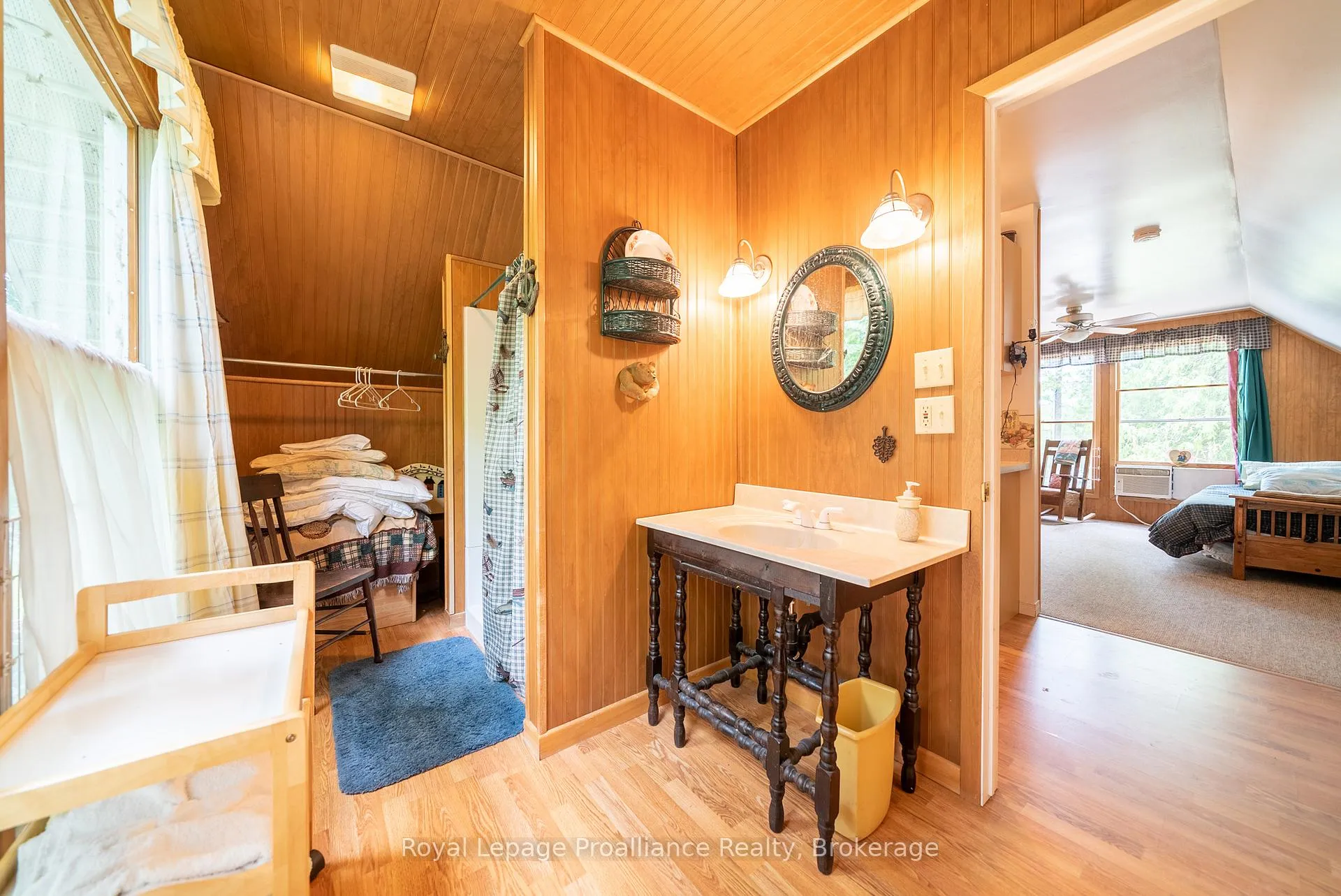 Photo 13 of 1117A Twin Pine Lane, Frontenac, Frontenac North — HOMEH