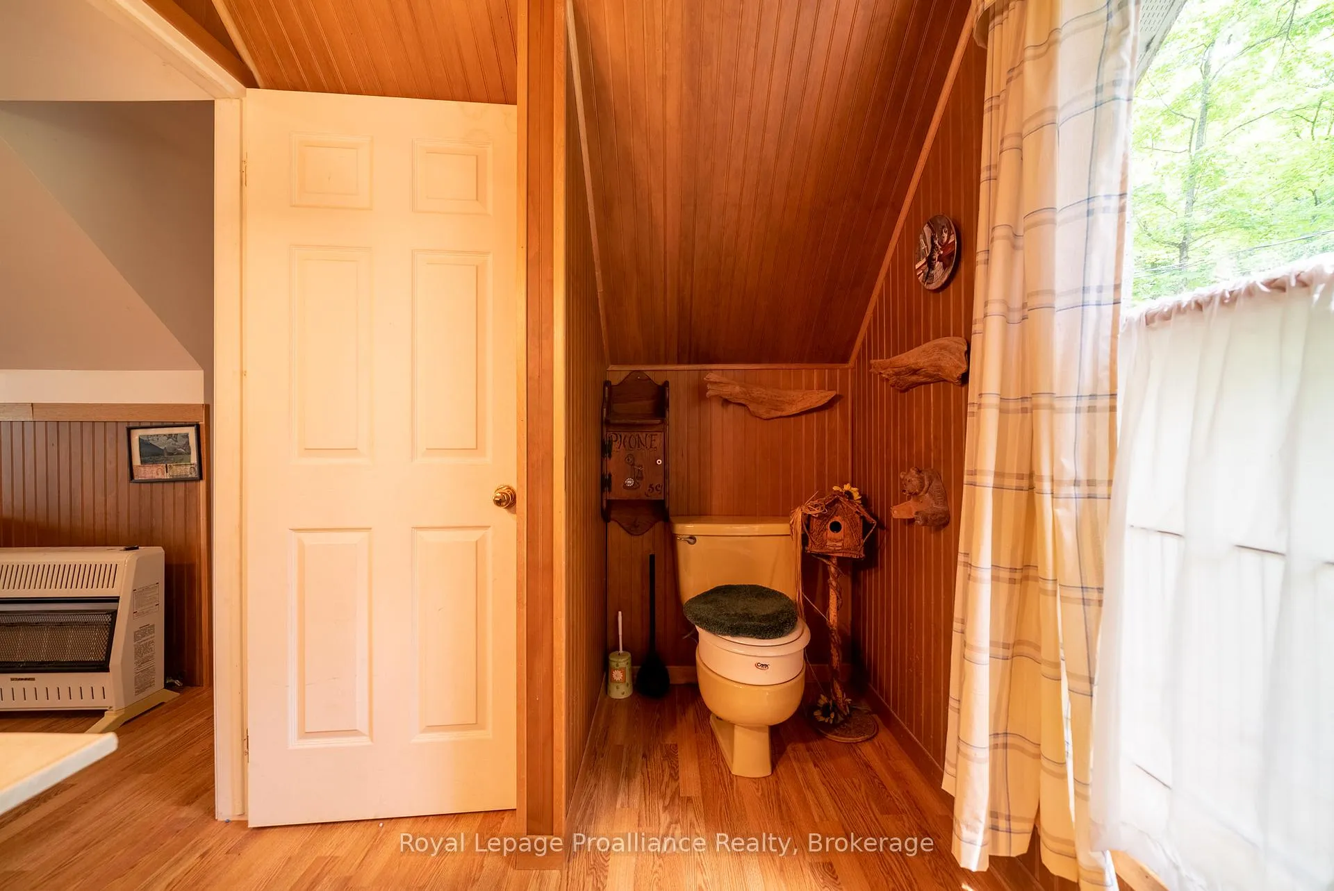 Photo 14 of 1117A Twin Pine Lane, Frontenac, Frontenac North — HOMEH