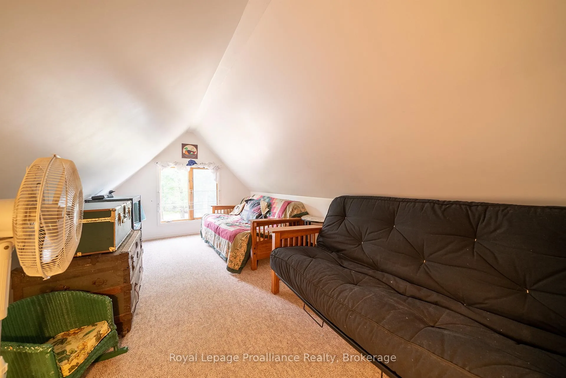 Photo 15 of 1117A Twin Pine Lane, Frontenac, Frontenac North — HOMEH