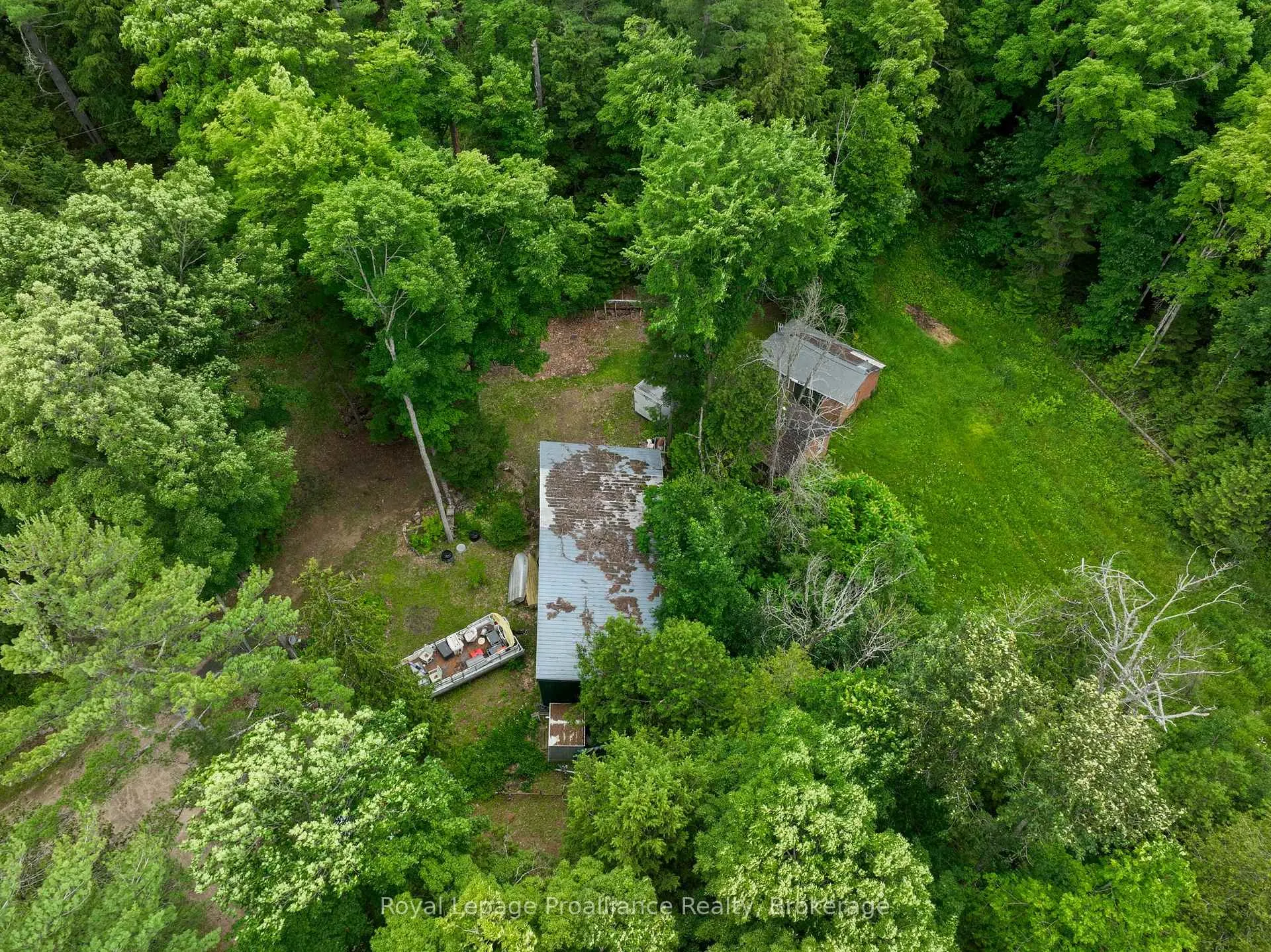 Photo 45 of 1117A Twin Pine Lane, Frontenac, Frontenac North — HOMEH