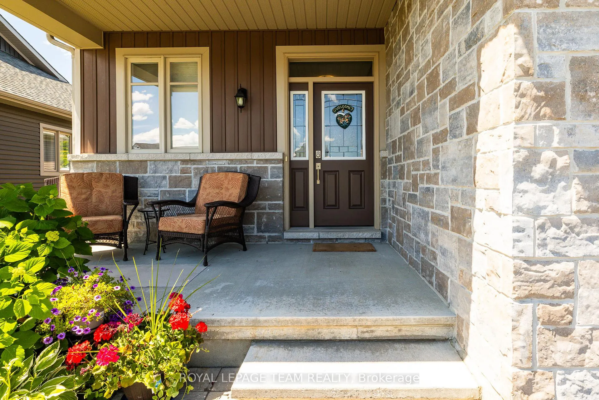 Photo 5 of 135 Tradewinds Crescent, North Grenville, North Grenville Twp (Kemptville South) — HOMEH