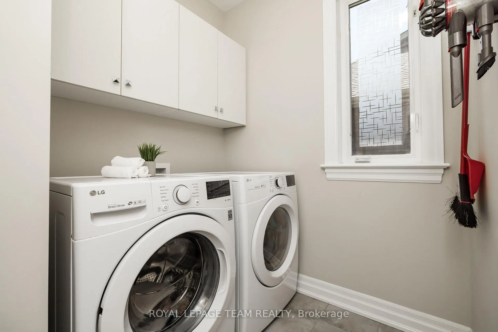 Photo 26 of 135 Tradewinds Crescent, North Grenville, North Grenville Twp (Kemptville South) — HOMEH