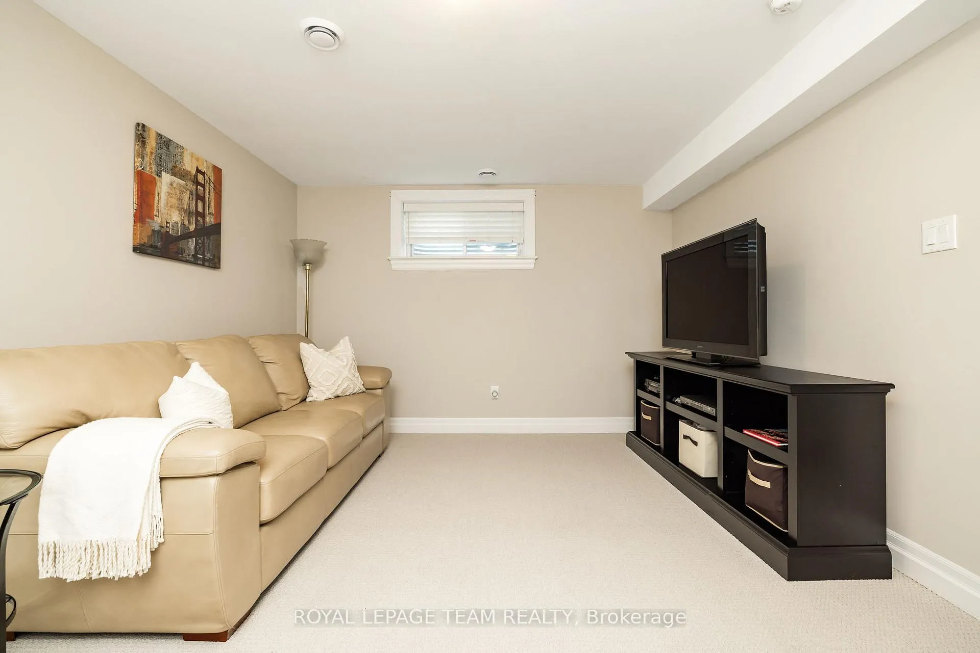 Photo 29 of 135 Tradewinds Crescent, North Grenville, North Grenville Twp (Kemptville South) — HOMEH