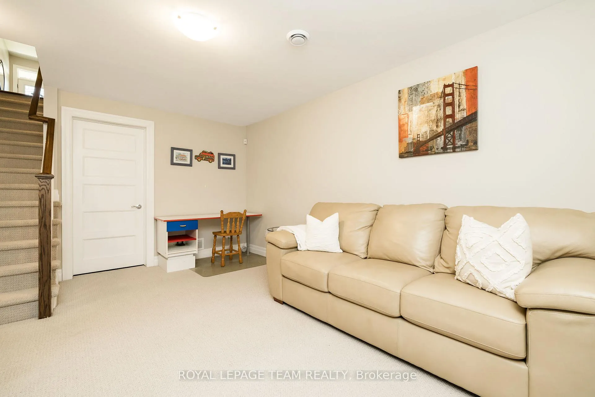 Photo 30 of 135 Tradewinds Crescent, North Grenville, North Grenville Twp (Kemptville South) — HOMEH