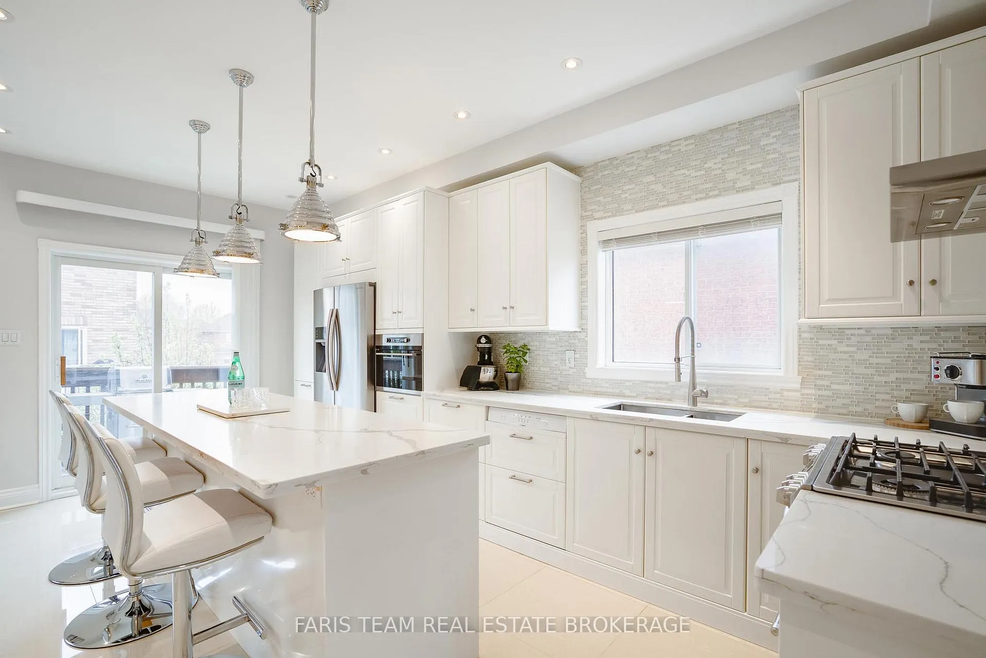 Photo 5 of 8 Pietro Drive, Vaughan, Vellore Village — HOMEH