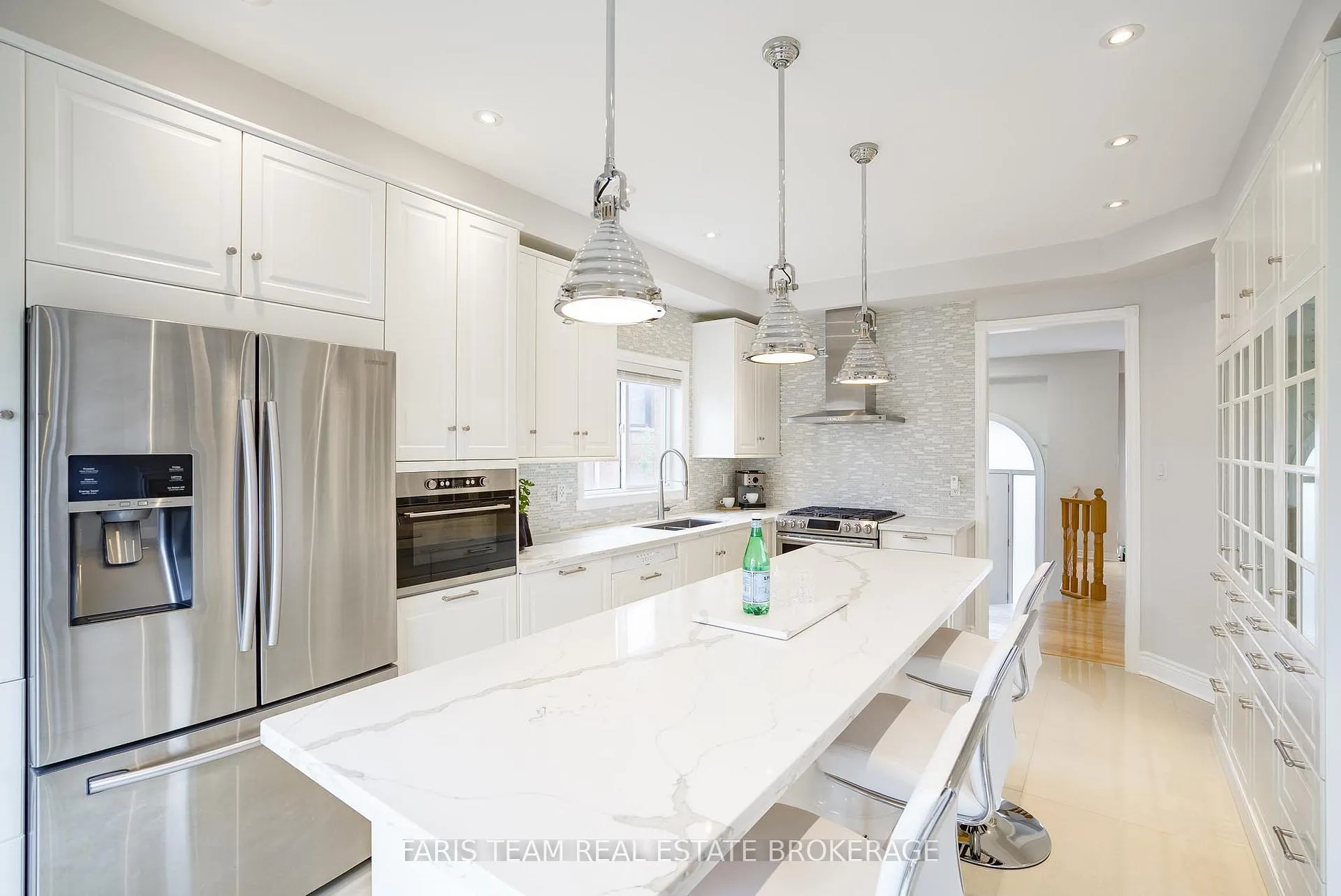 Photo 9 of 8 Pietro Drive, Vaughan, Vellore Village — HOMEH