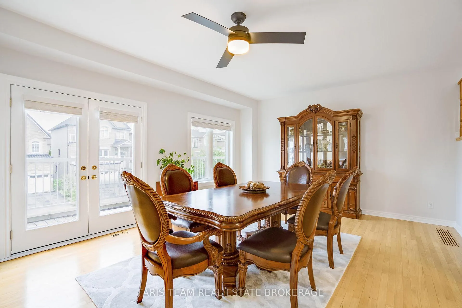 Photo 10 of 8 Pietro Drive, Vaughan, Vellore Village — HOMEH
