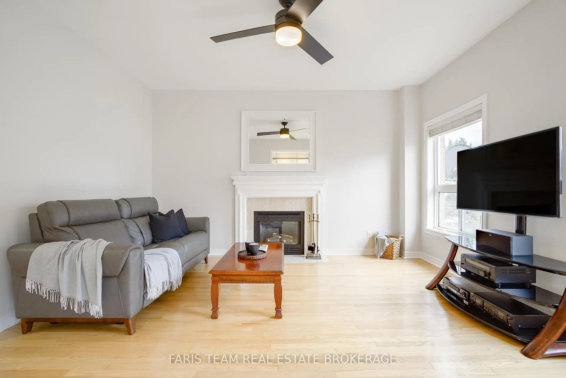 Photo 13 of 8 Pietro Drive, Vaughan, Vellore Village — HOMEH