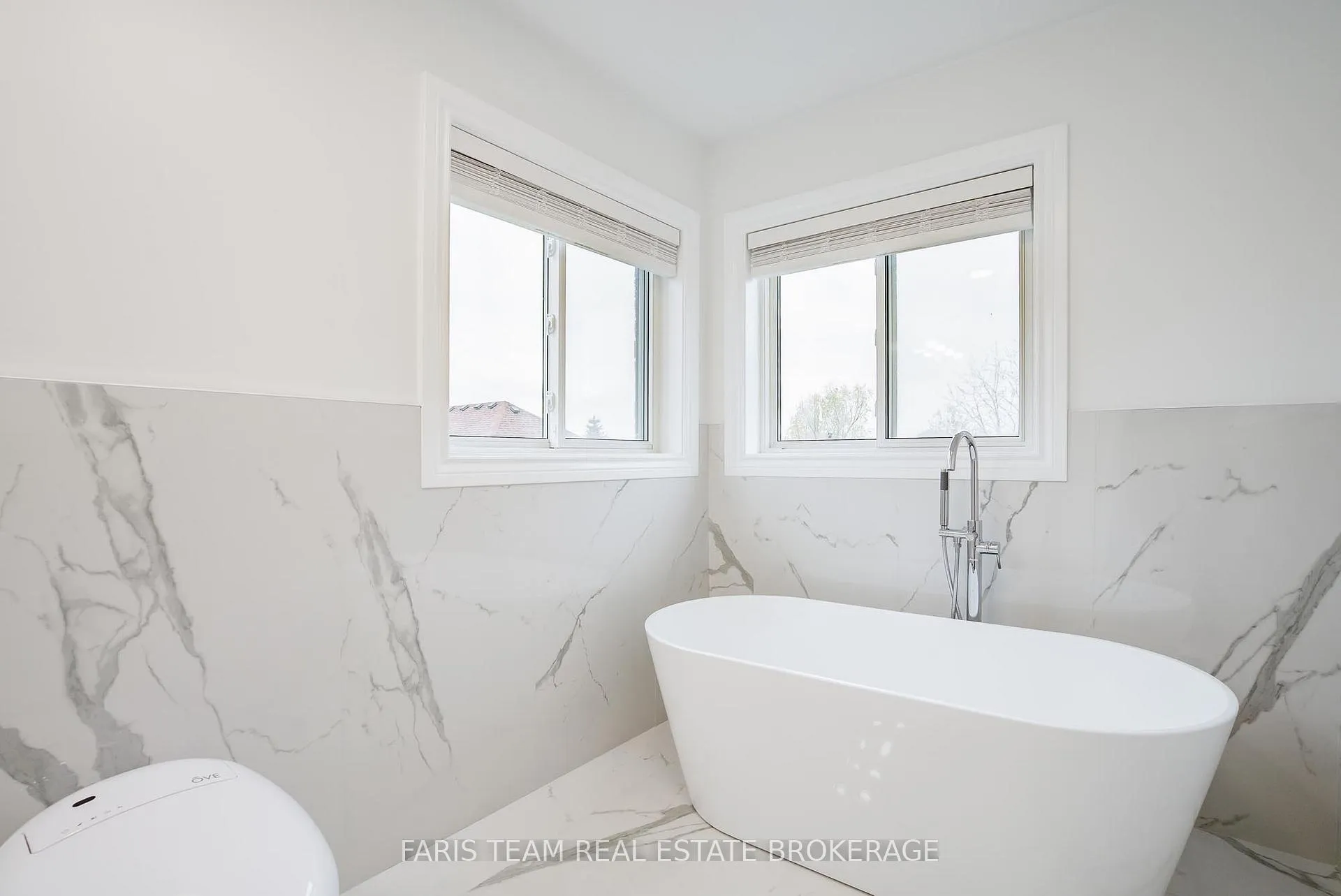 Photo 19 of 8 Pietro Drive, Vaughan, Vellore Village — HOMEH