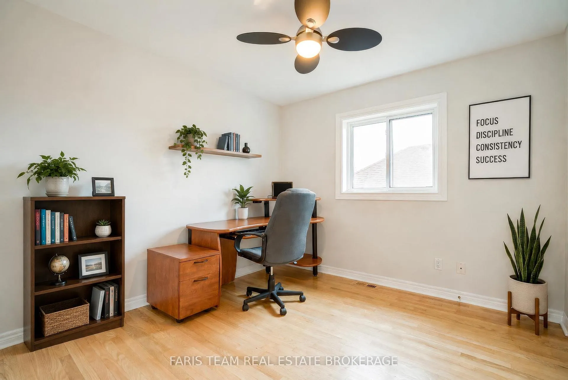Photo 23 of 8 Pietro Drive, Vaughan, Vellore Village — HOMEH
